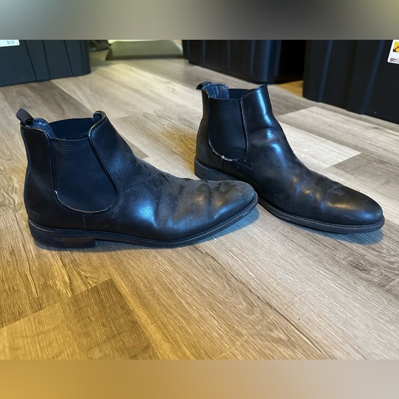 Nordstrom Black Chelsea Boots Ankle Height Elastic Panels - Picture 1 of 7